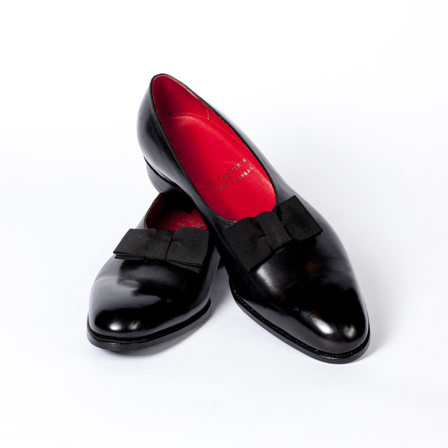 Tailcoat Pumps "Opera" made of Black Calfskin with Detail Silk Bow - purely handmade
